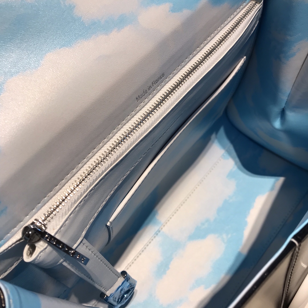 델보 라이닝 클라우즈 MM 브리앙 백